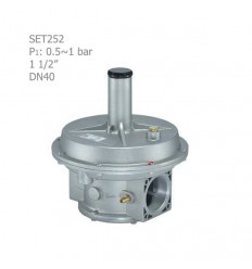 "Setaak liquefied gas regulator model SET252 1 1/2