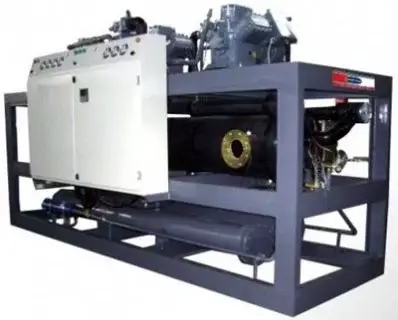 DamaTajhiz Screw Air Cooled Chiller Model 3DTCHS-270A