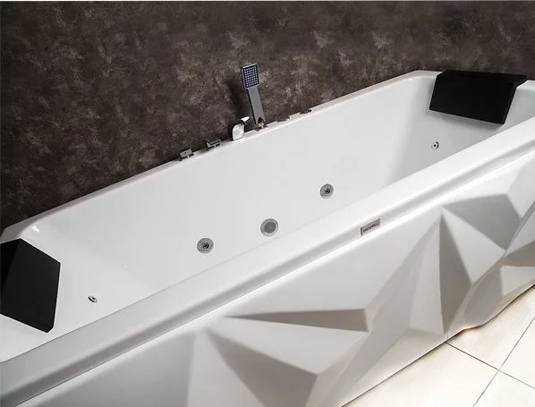 Rhyton Bathtub and Jacuzzi Model Rock