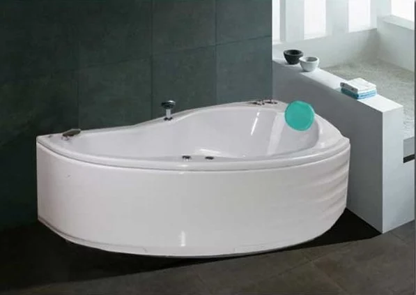 Zarrinab Apartment  Jacuzzi Model Opera